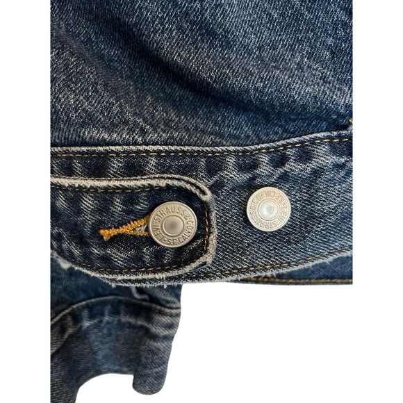 Levi's Men SZ XL Jacket Distressed Premium Trucker Denim BIG E Red Tag - Picture 3 of 10